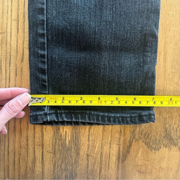 Levi’s Flatter & Flaunt Skinny Leg Black Denim Jeans Size 12 - Picture 7 of 15